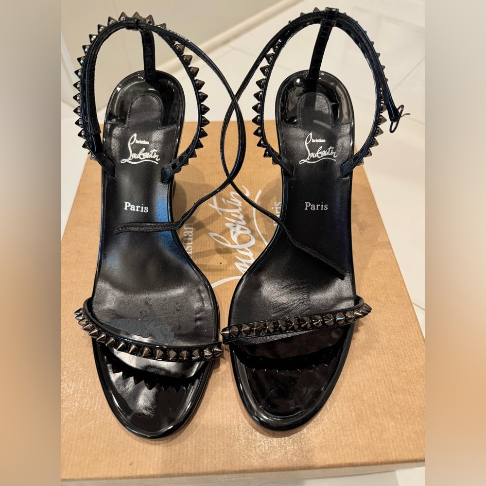 Christian Louboutin So Me Wedge